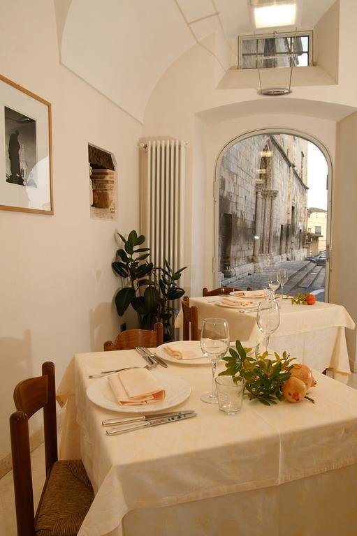 La Locanda Di Gino Sulmona Eksteriør bilde