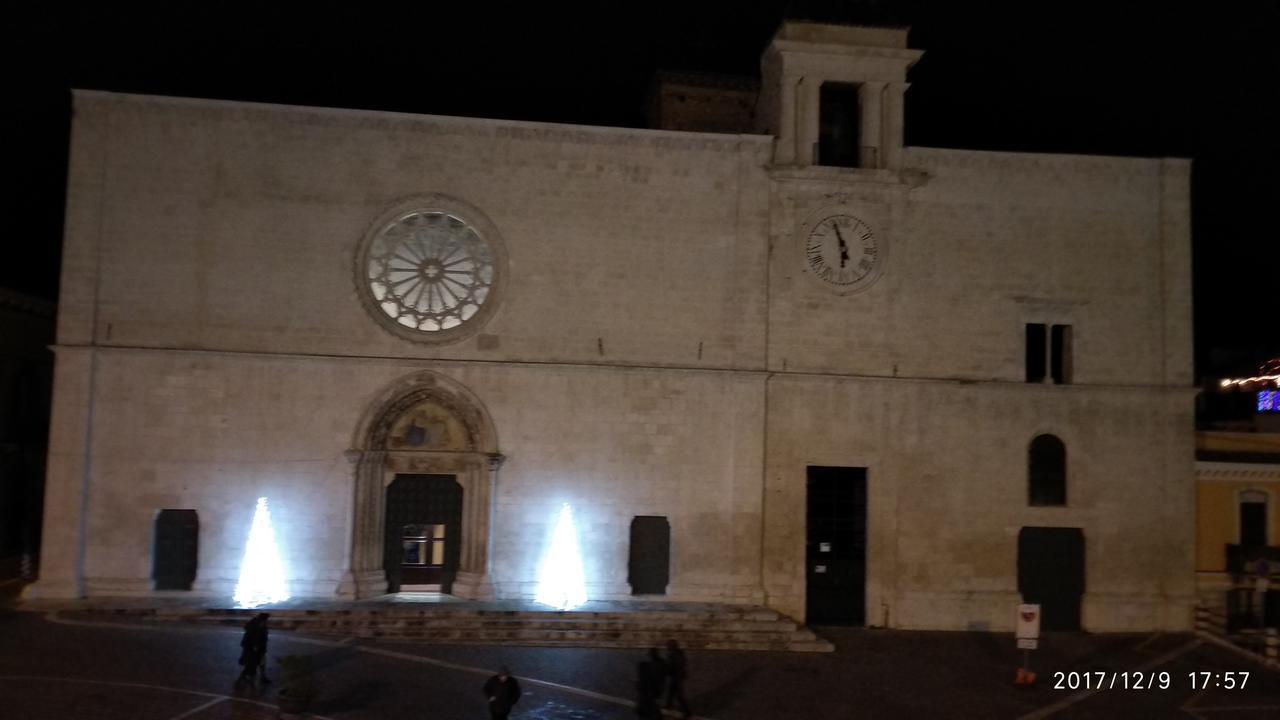 La Locanda Di Gino Sulmona Eksteriør bilde